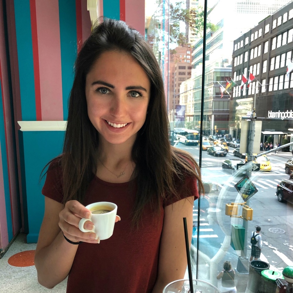 Meet your Posher, Laurette